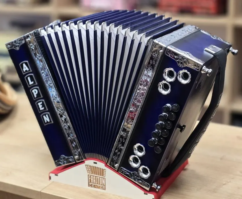 Nova harmonika Alpen ( C-F-B 30 – fotografija 3