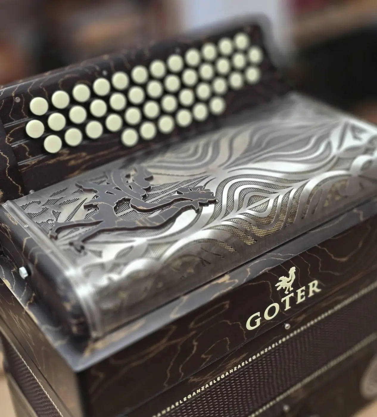 Rabljena harmonika Goter Eleganza C-F-B 38 – fotografija 4