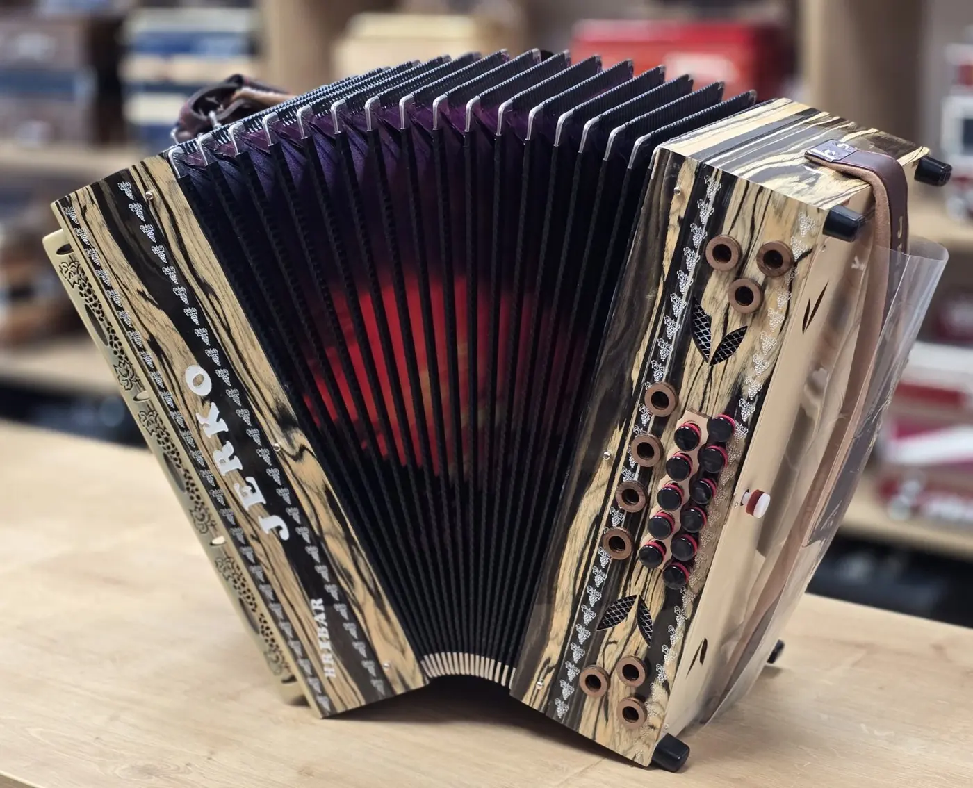 Nova harmonika Jerko B-Es-As 38 – fotografija 2