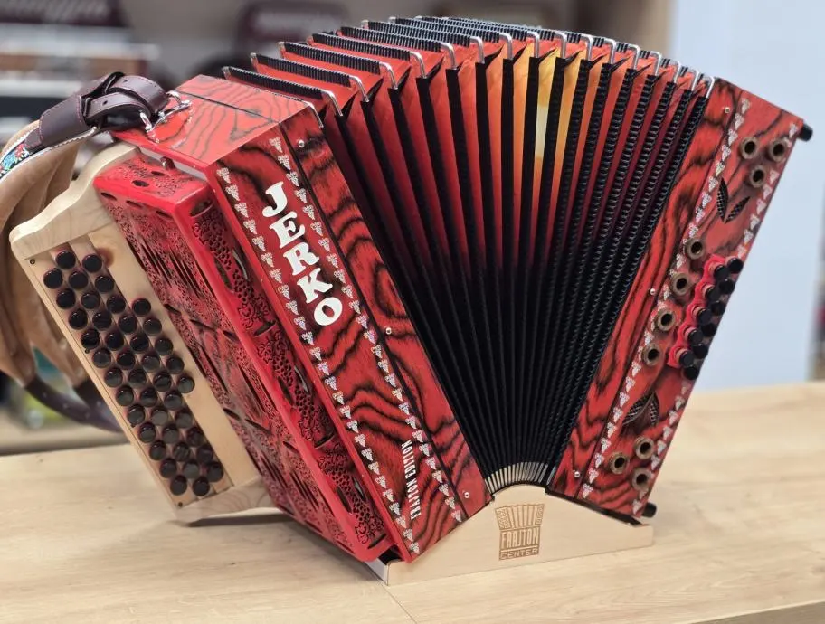 Nova harmonika Jerko C-F-B 38 – fotografija 2