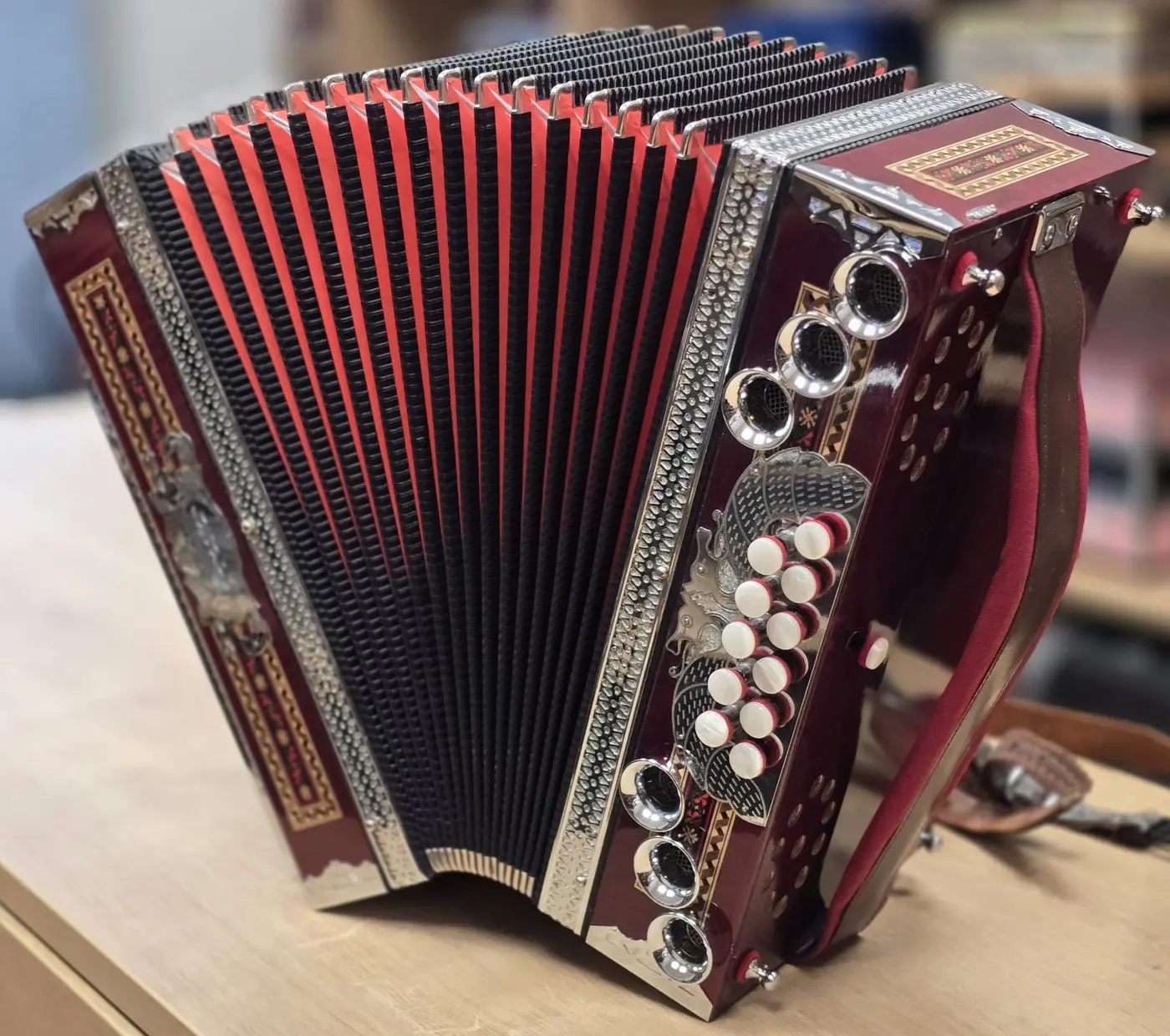 Rabljena harmonika Prostor B-Es-As 38 – fotografija 2