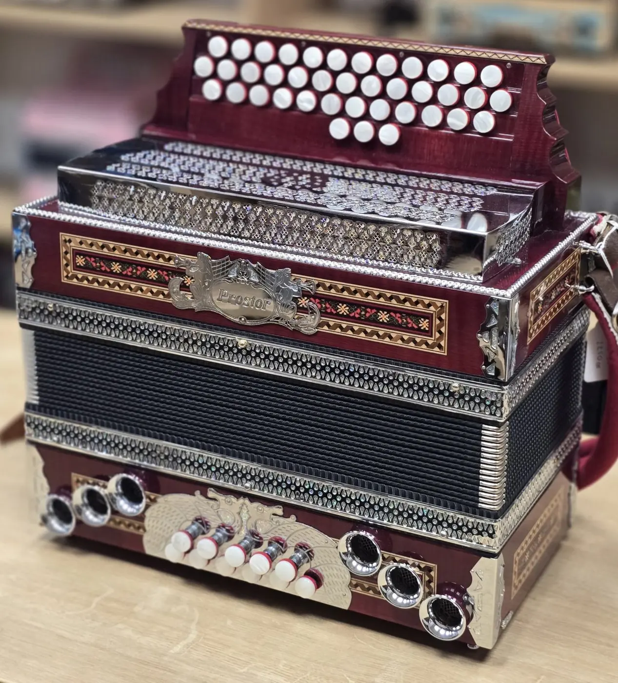 Rabljena harmonika Prostor B-Es-As 38 – fotografija 3