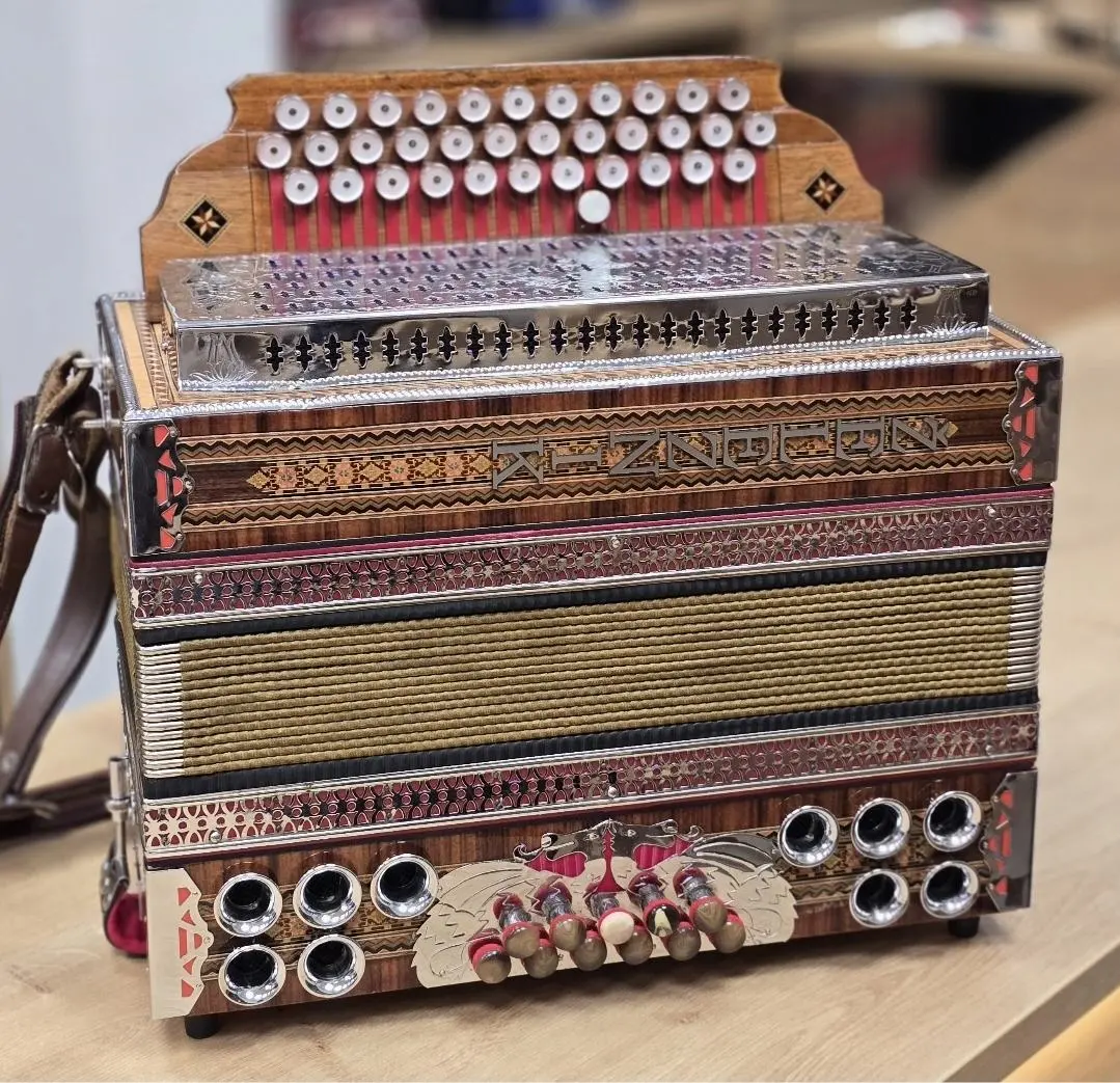 Rabljena harmonika Železnik C-F-B 36 – fotografija 3